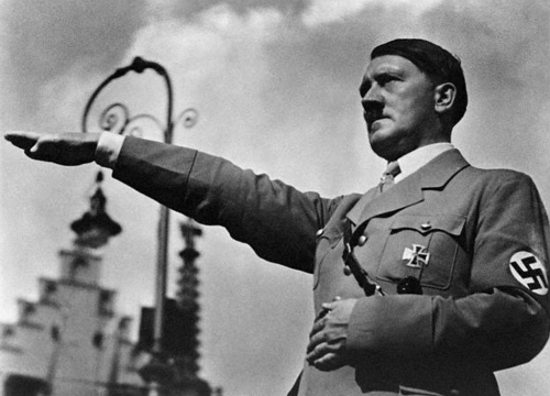 Hitler_2.png